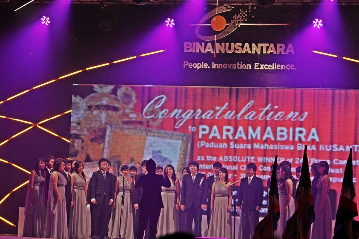 189149_1675652088753_2742221_n