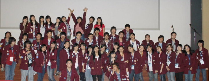 47811_1428544991230_996845_n